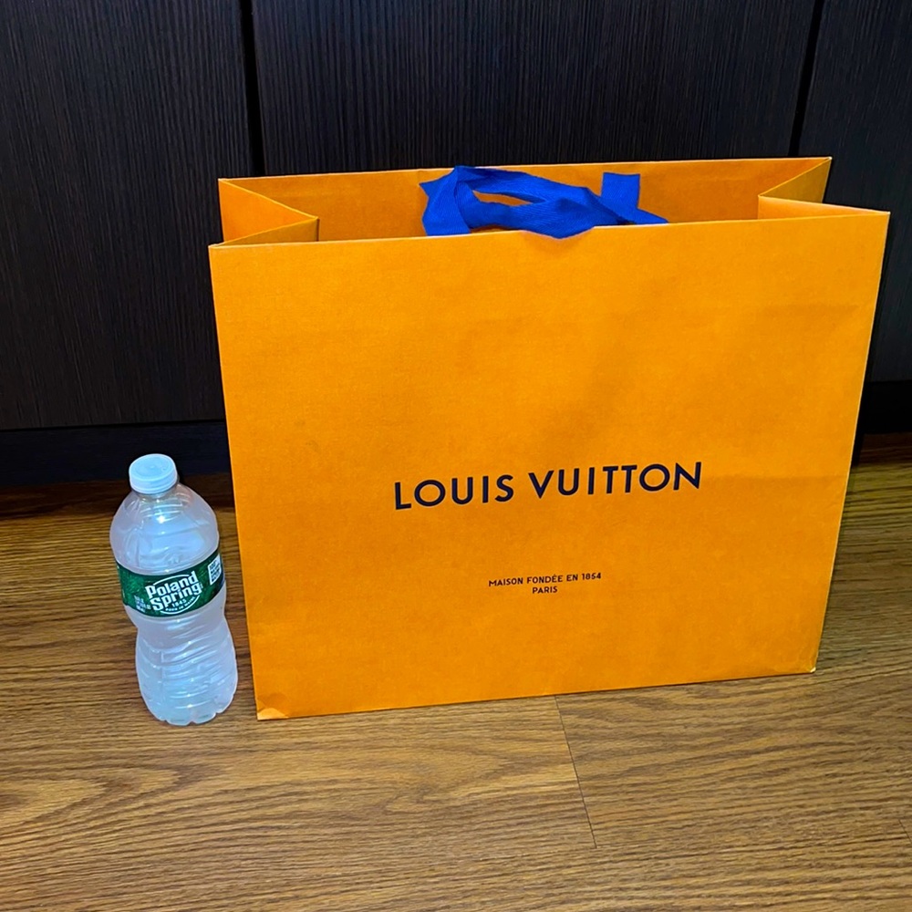 Large Louis Vuitton shopping bag